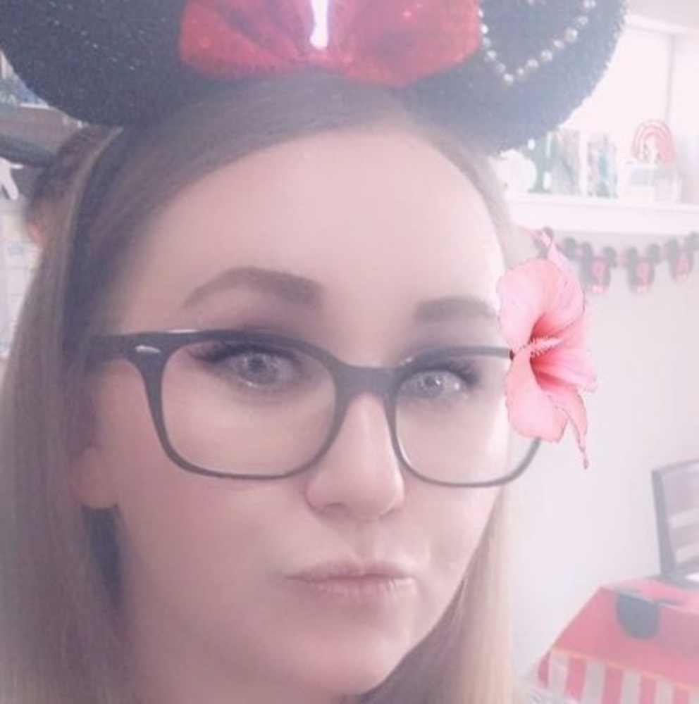Meet your Posher, Jenny